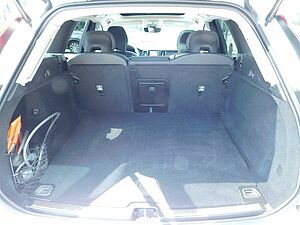 Volvo  T8 AWD Plug-in Hybrid Plus Dark