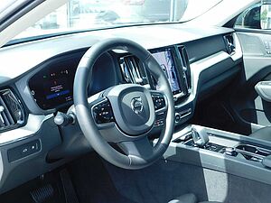 Volvo  T8 AWD Plug-in Hybrid Plus Dark