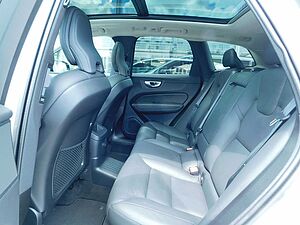 Volvo  T8 AWD Plug-in Hybrid Plus Dark