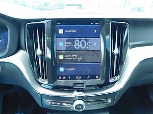 Volvo  T8 AWD Plug-in Hybrid Plus Dark