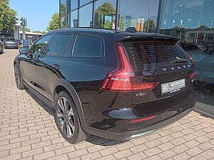 Volvo  B4D AWD Ultimate 'Massagesitze'