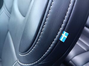 Volvo  B4D AWD Ultimate 'Massagesitze'