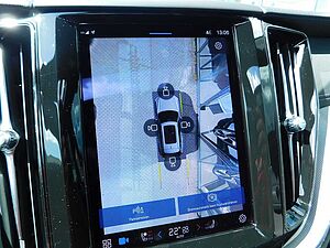 Volvo  T6 AWD Recharge R-Design