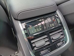 Volvo  B4 D AWD Geartronic Pro