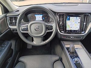 Volvo  B4 D AWD Geartronic Pro