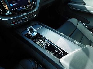Volvo  B5 D AWD Ultimate Dark