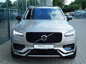 Volvo  B5 D AWD Plus Dark