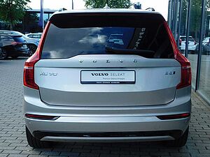 Volvo  B5 D AWD Plus Dark