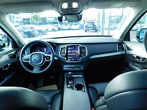 Volvo  B5 D AWD Plus Dark