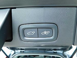 Volvo  T8 AWD Recharge Inscription