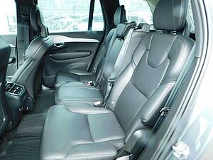 Volvo  D4 AWD Inscription