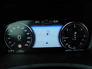 Volvo  D4 AWD Inscription