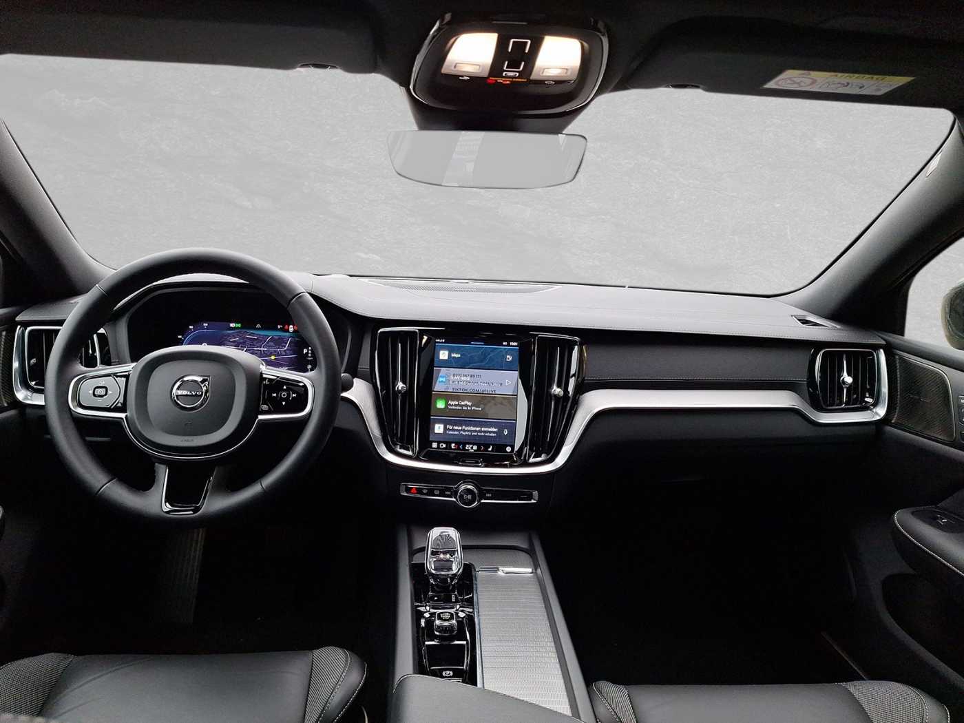 Volvo  Ultimate Dark