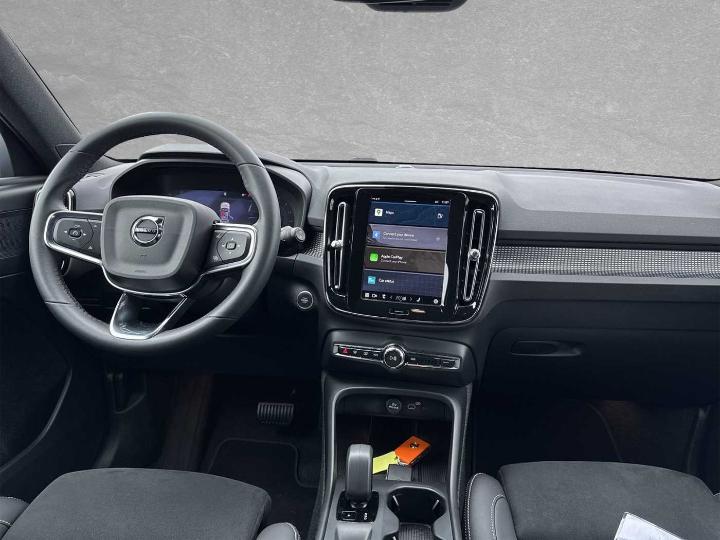 Volvo  XC40