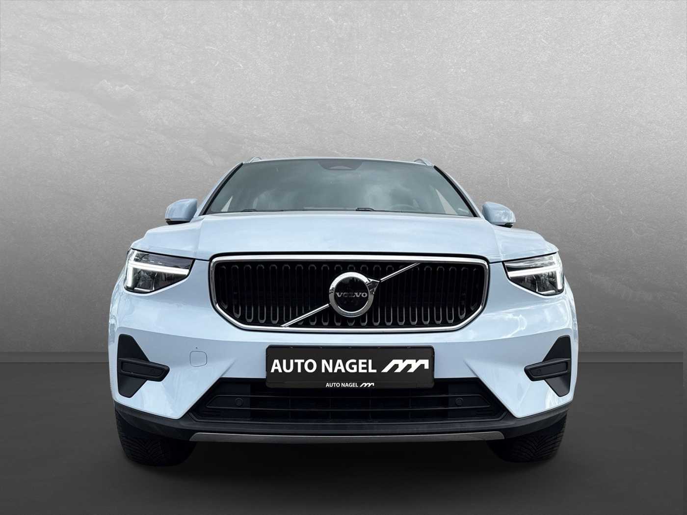 Volvo  XC40