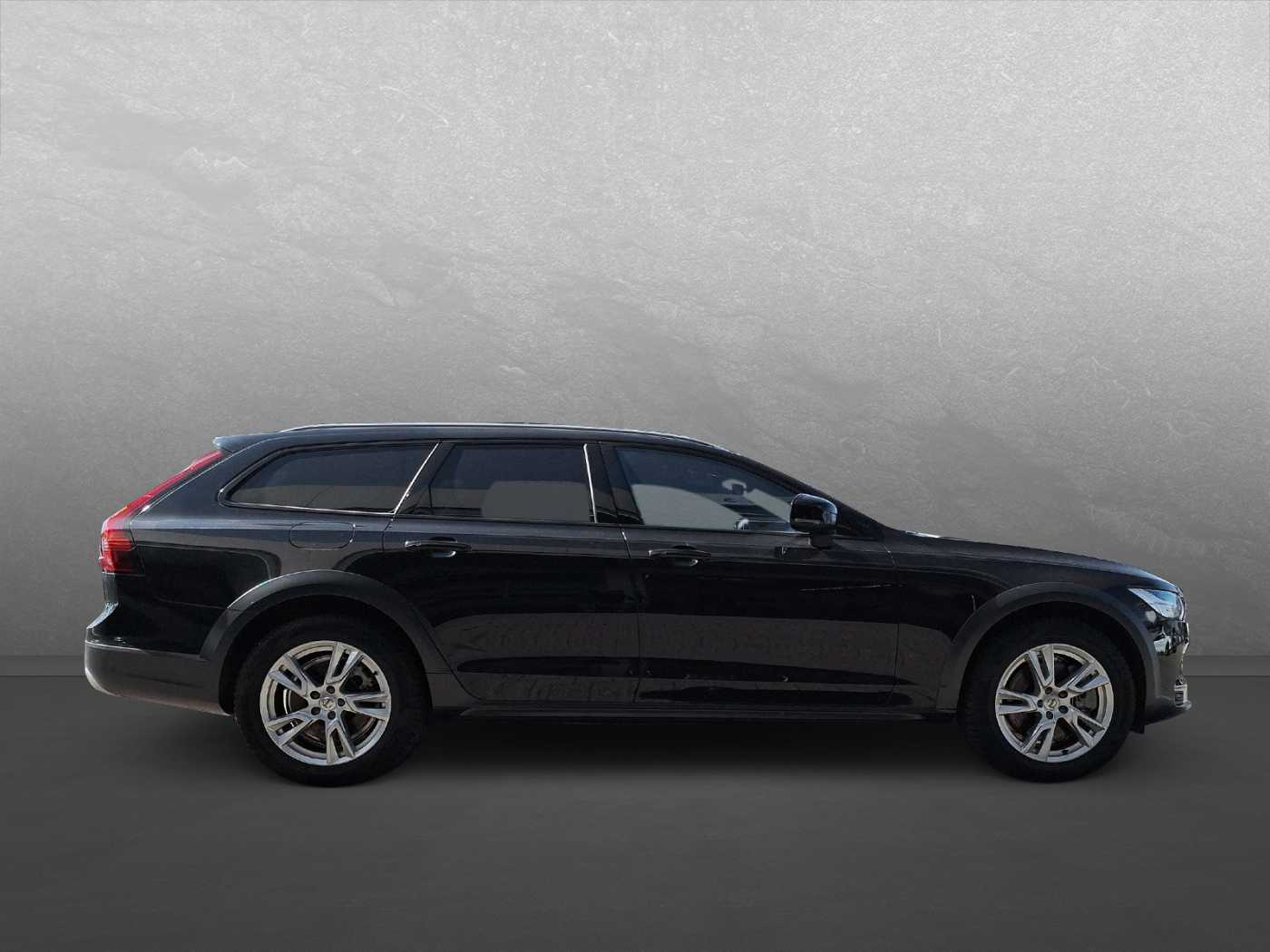 Volvo  Cross Country