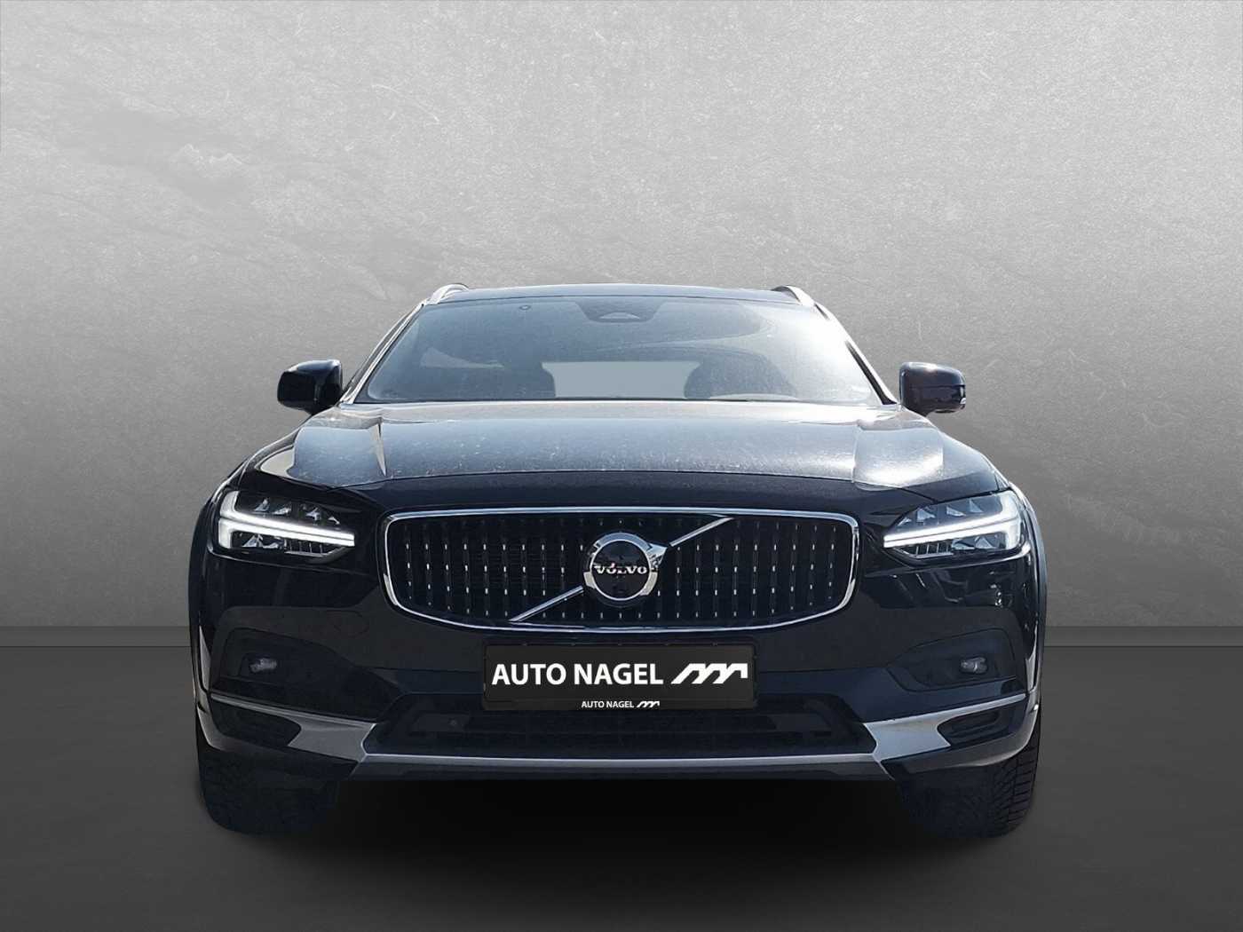 Volvo  Cross Country