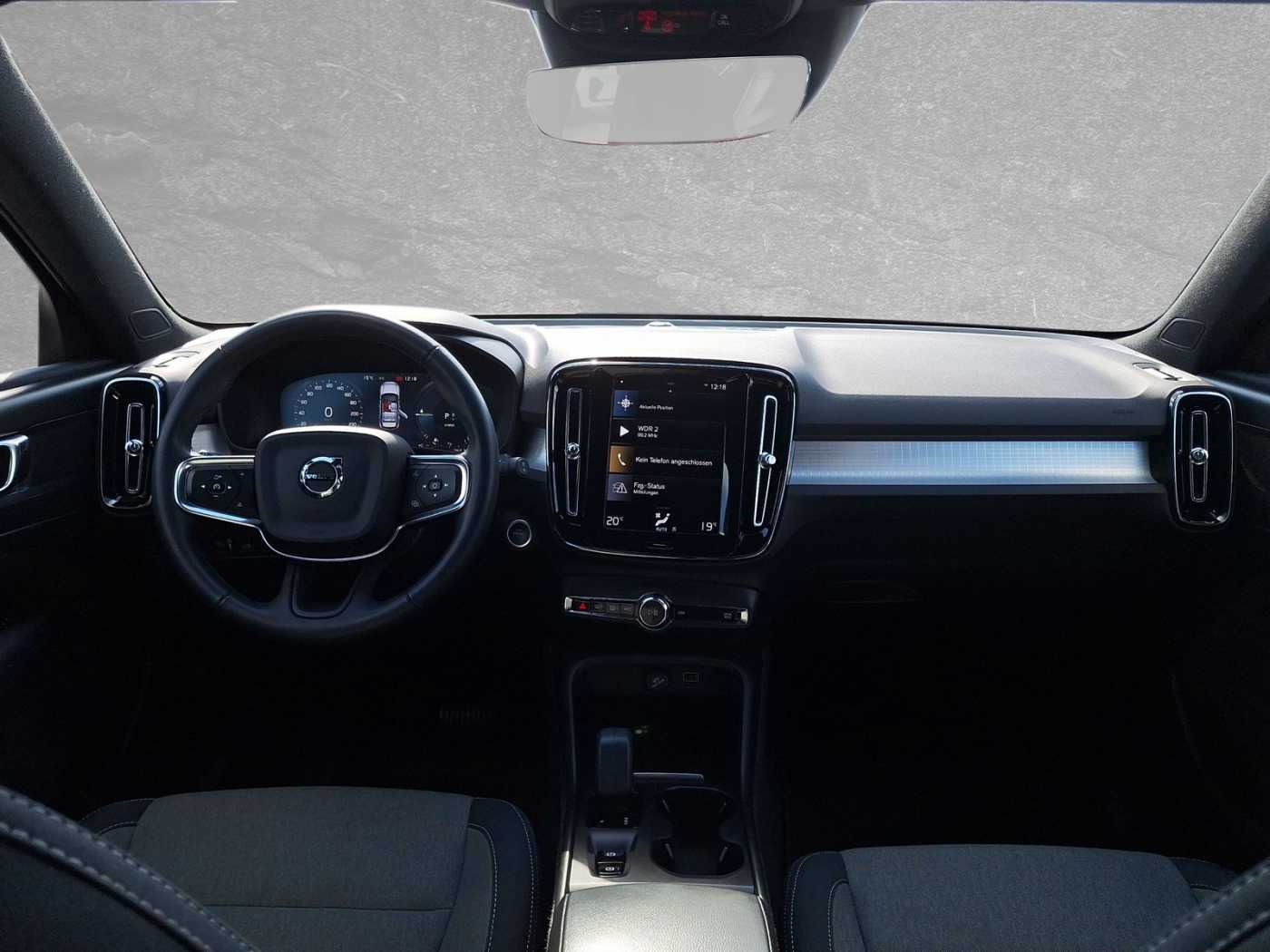 Volvo  Recharge R Inscription Expression