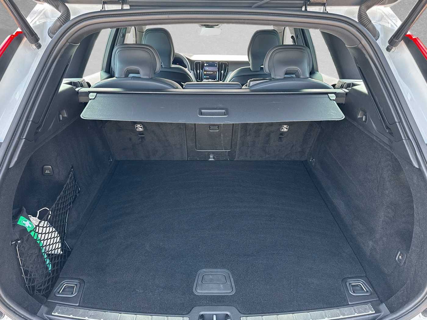 Volvo  R Design