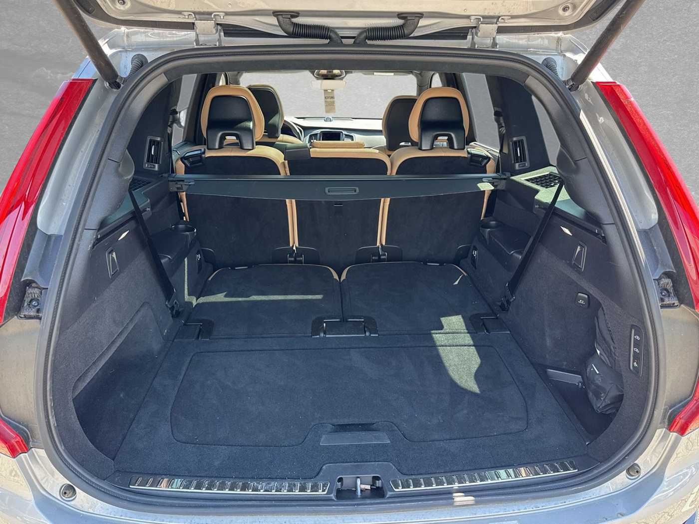 Volvo  Recharge