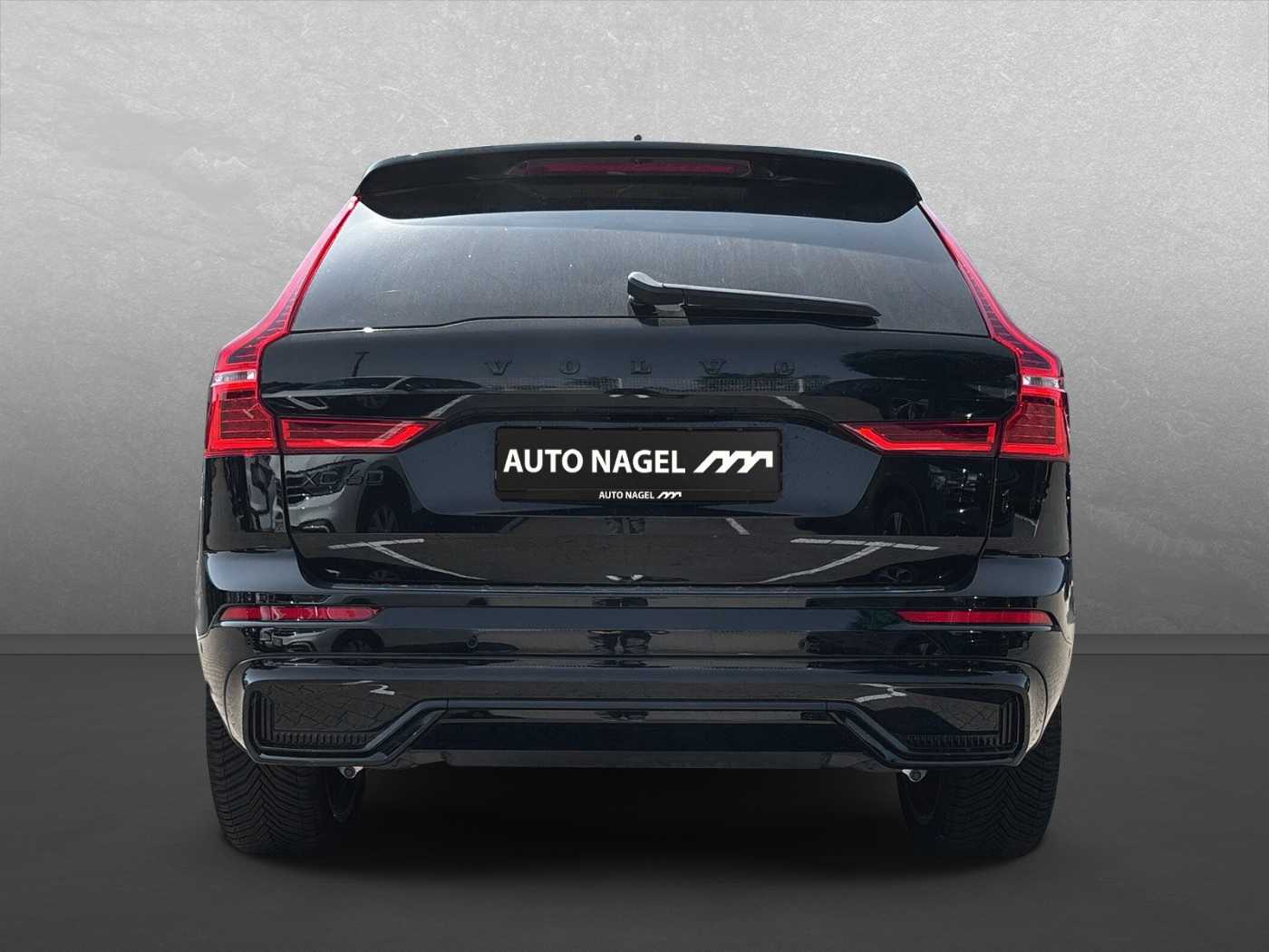 Volvo  XC60 Black Edition Ultra, T8 AWD Plug-in Hybrid, Elektrisch/Benzin