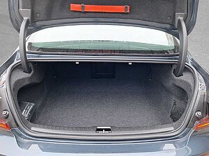 Volvo  Ultimate Dark