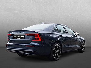 Volvo  Ultimate Dark
