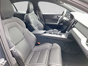 Volvo  Ultimate Dark