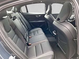 Volvo  Ultimate Dark