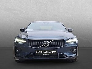 Volvo  Ultimate Dark
