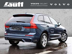 Volvo  Plus Dark