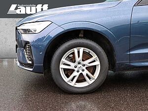 Volvo  Plus Dark