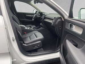 Volvo  V90 Cross Country