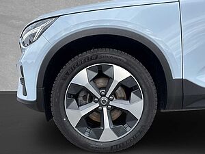 Volvo  XC40
