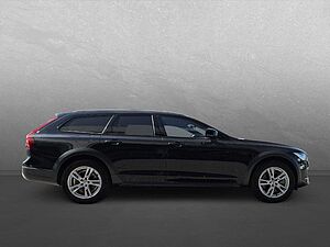 Volvo  Cross Country