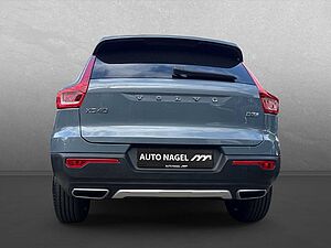 Volvo  XC40