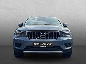 Volvo  XC40