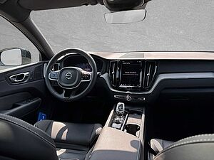 Volvo  XC60 Black Edition Ultra, T8 AWD Plug-in Hybrid, Elektrisch/Benzin