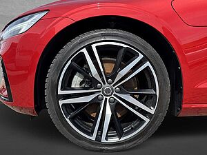 Volvo  V60 Recharge R-Design, T6 AWD Plug-in Hybrid