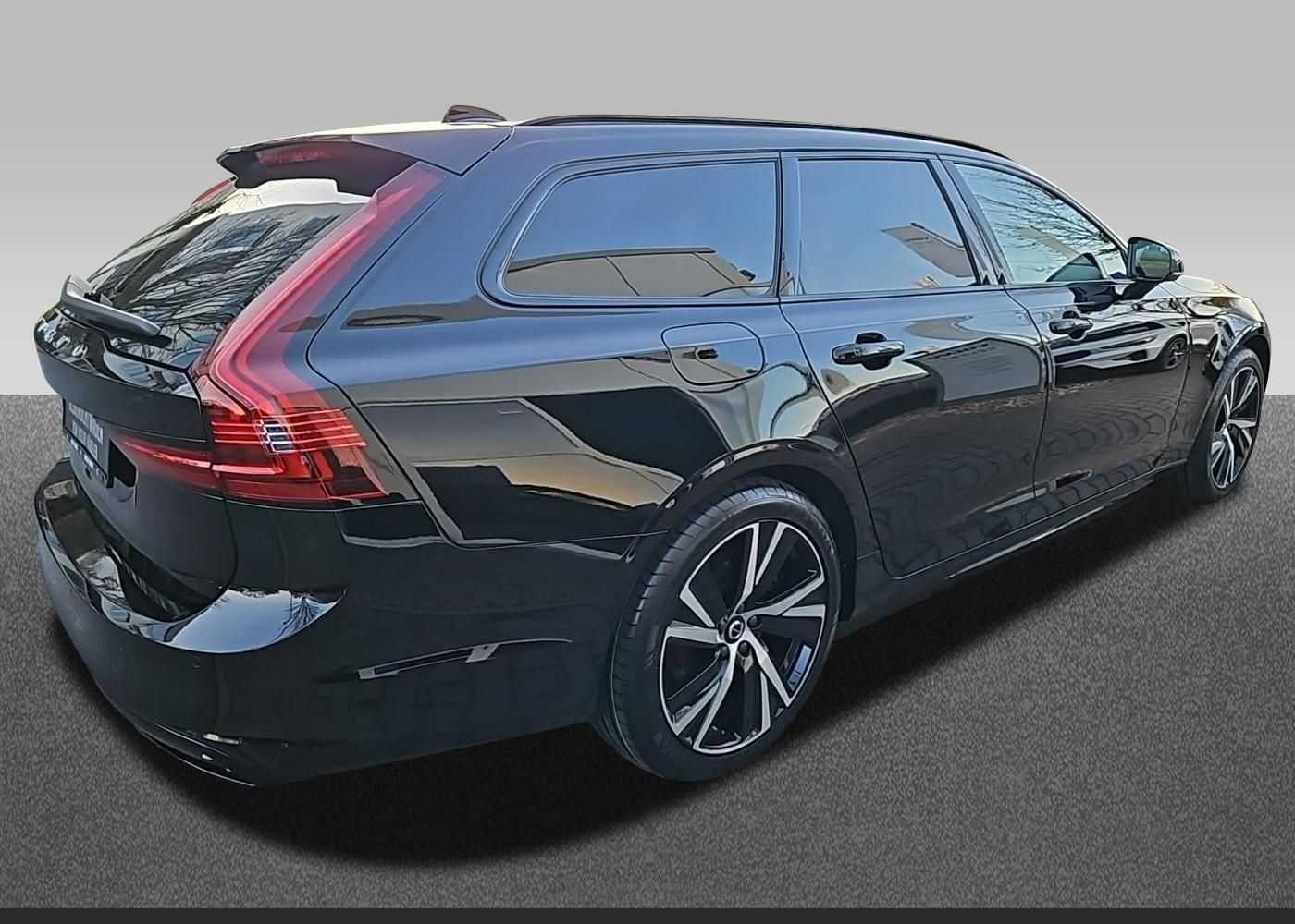 Volvo  T6 AWD Plus Dark ( R-Design) 18,8 KW/h