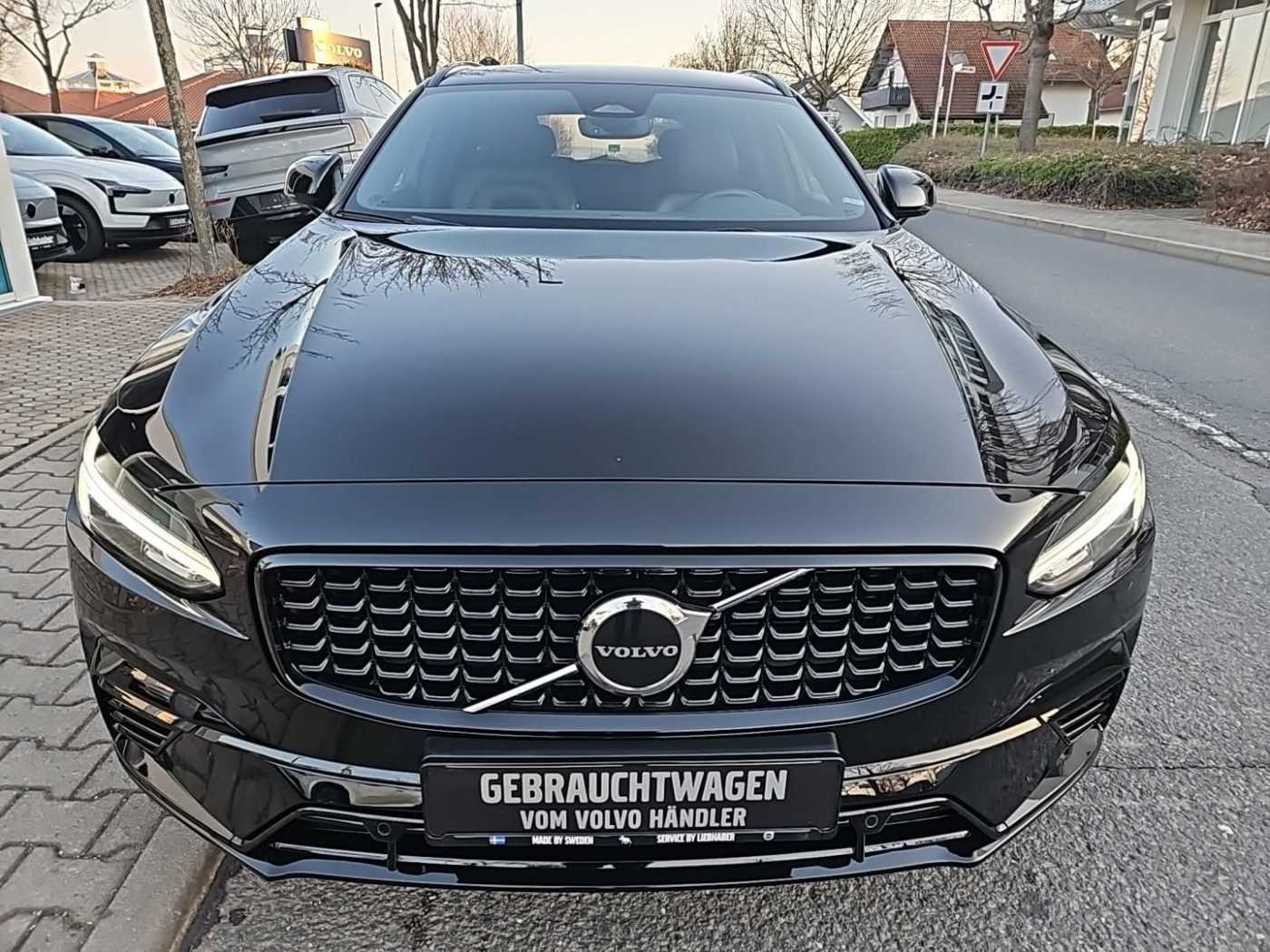 Volvo  T6 AWD Plus Dark ( R-Design) 18,8 KW/h