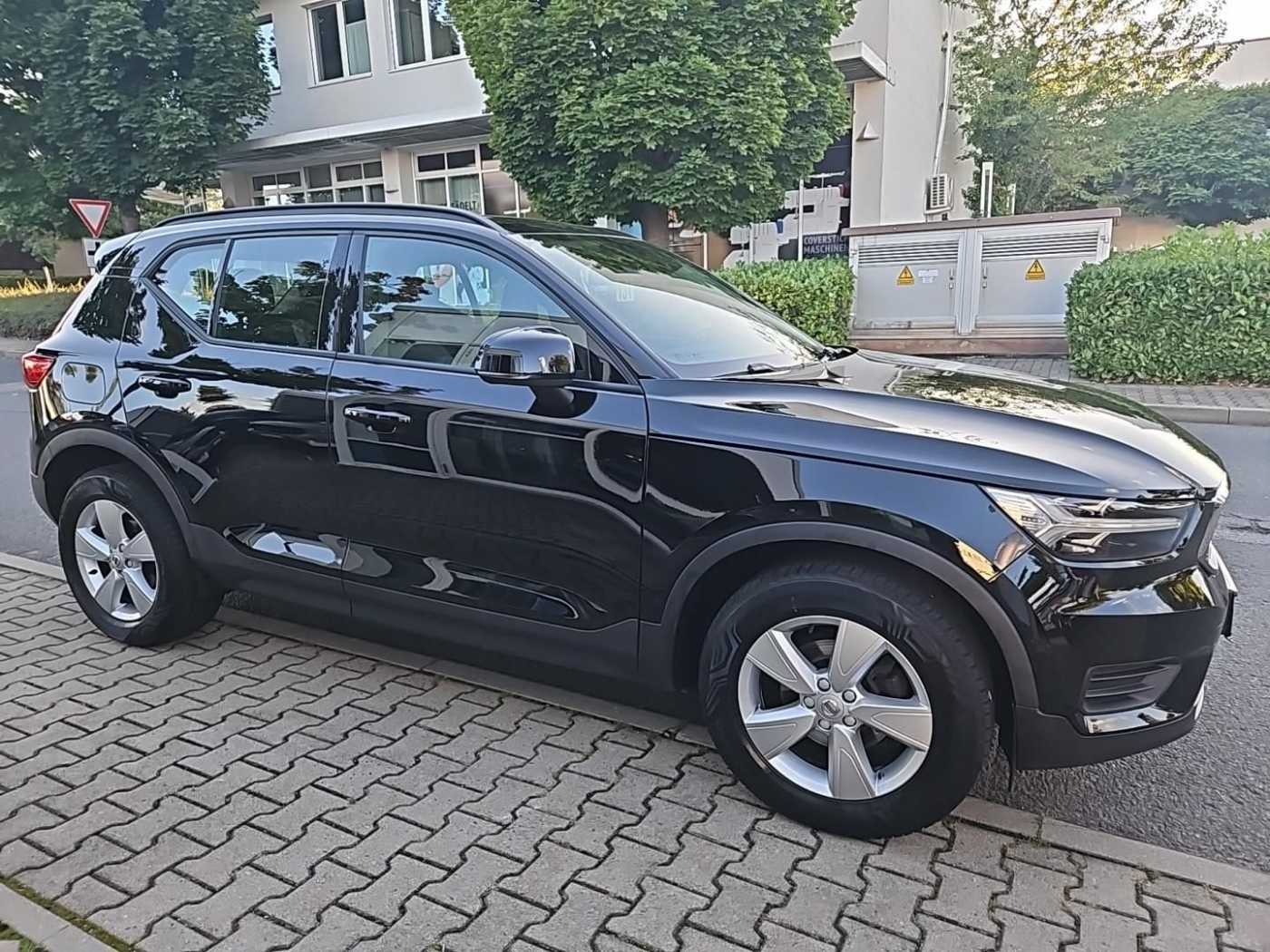 Volvo  1.5 Basis