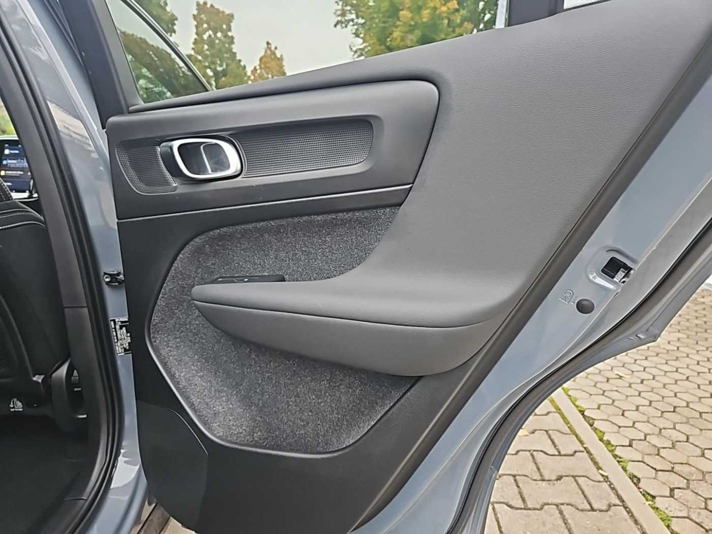 Volvo  Twin Plus Recharge Pure Electric SK222