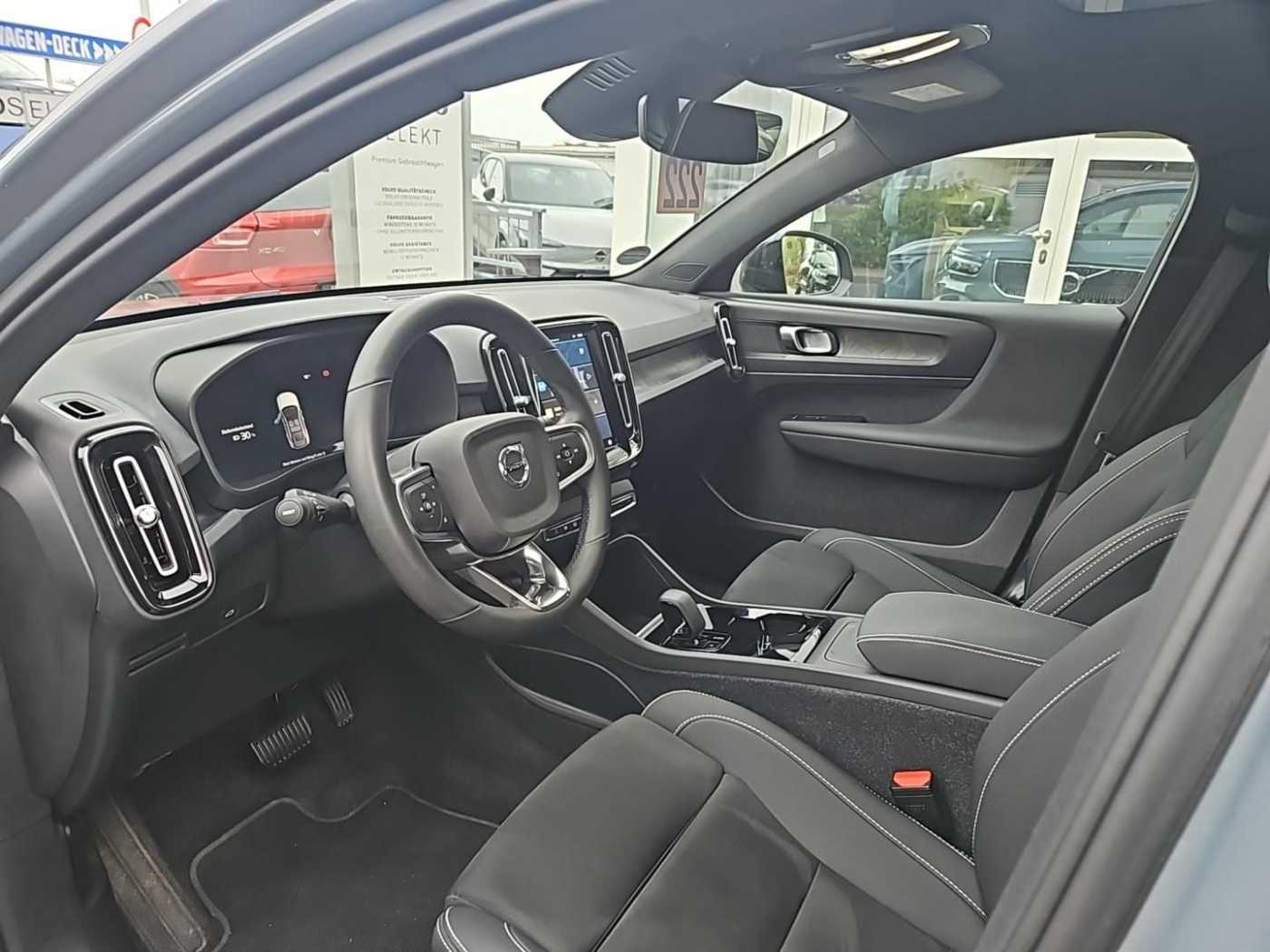 Volvo  Twin Plus Recharge Pure Electric SK222