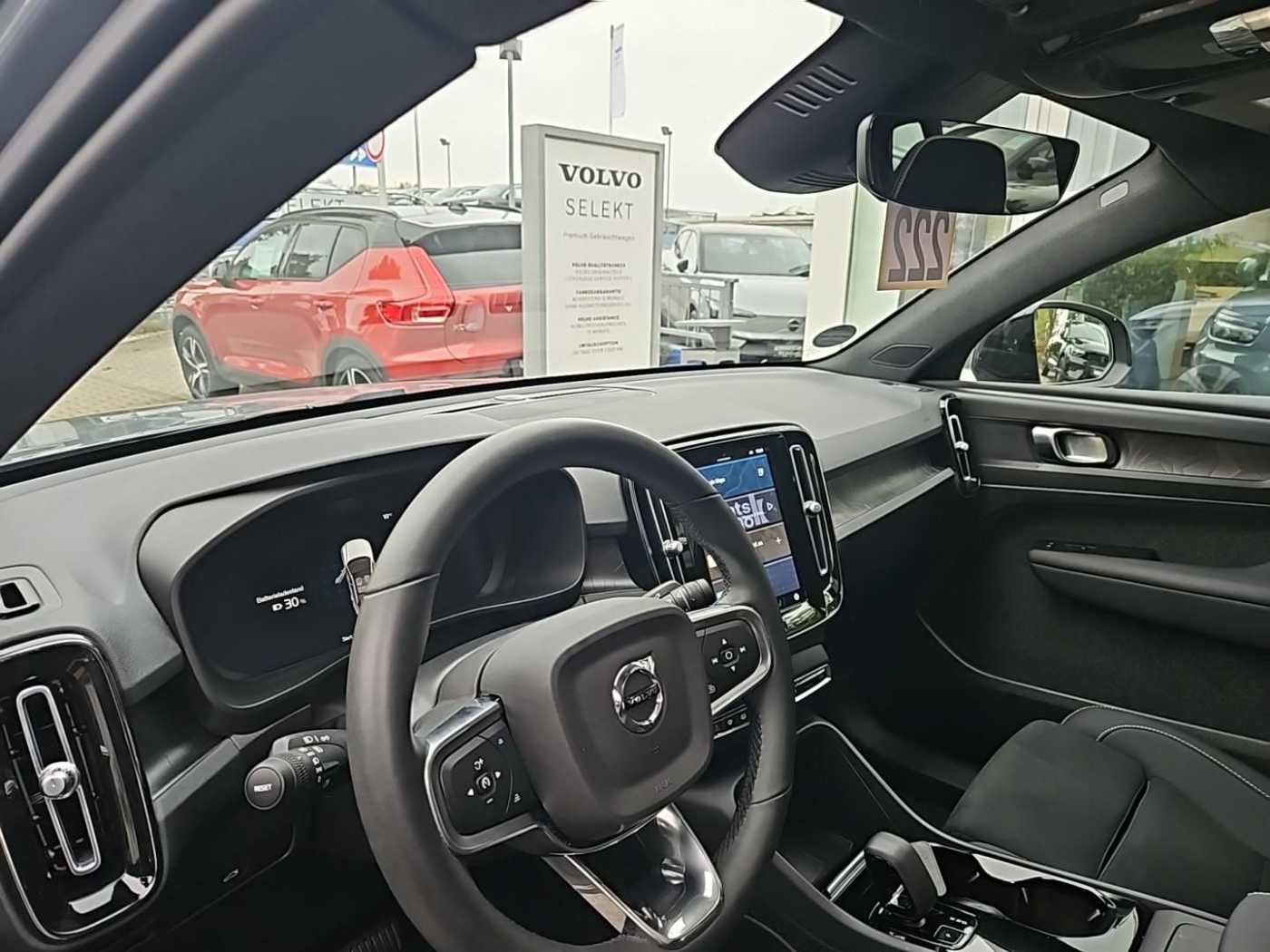 Volvo  Twin Plus Recharge Pure Electric SK222