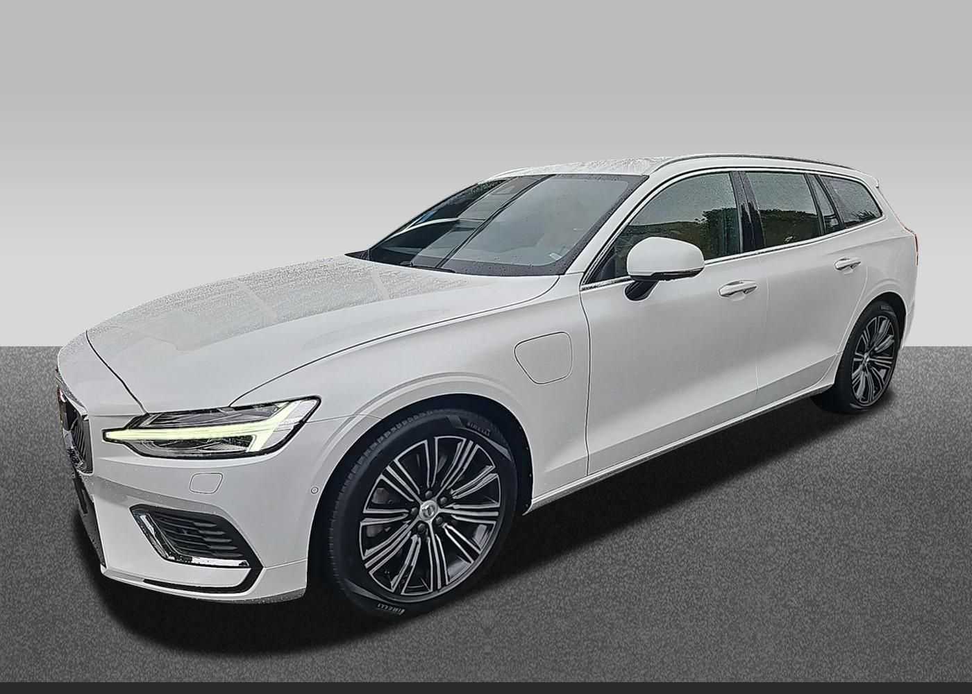 Volvo  T6 AWD Inscription Plug-In SK124