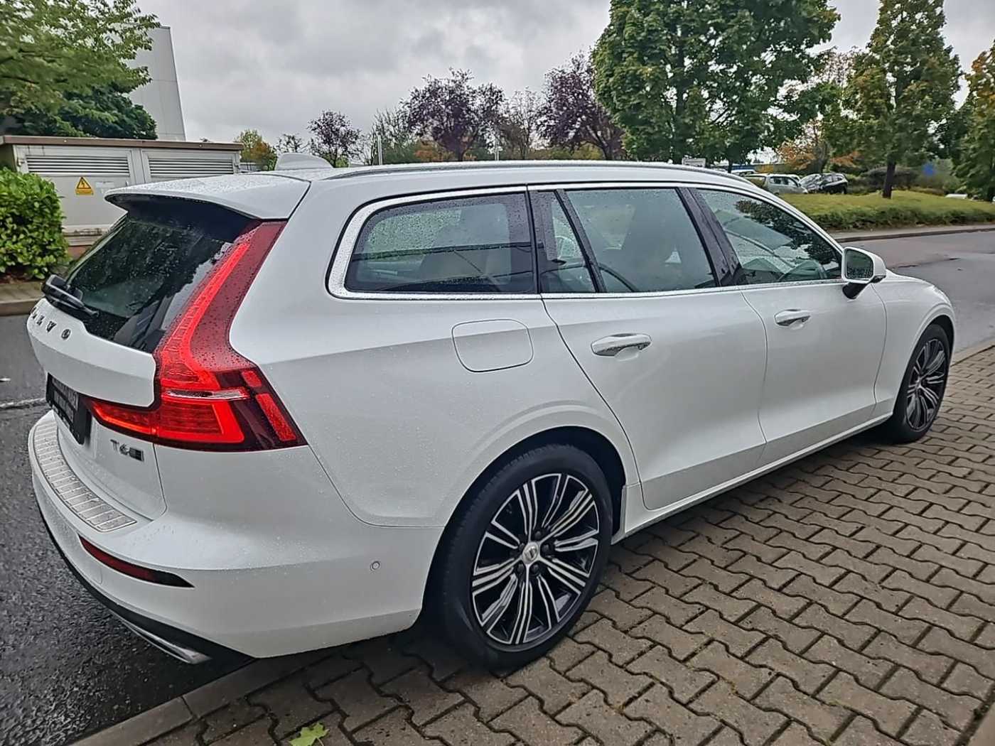 Volvo  T6 AWD Inscription Plug-In SK124