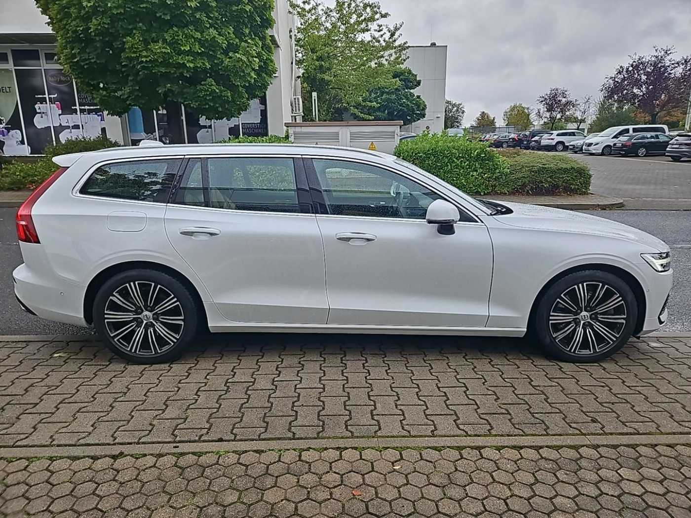 Volvo  T6 AWD Inscription Plug-In SK124