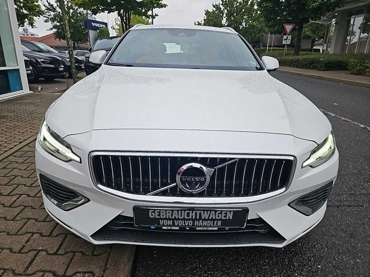 Volvo  T6 AWD Inscription Plug-In SK124