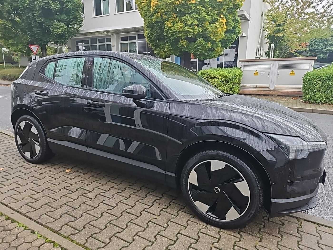 Volvo  Ultra Extended Range SK16